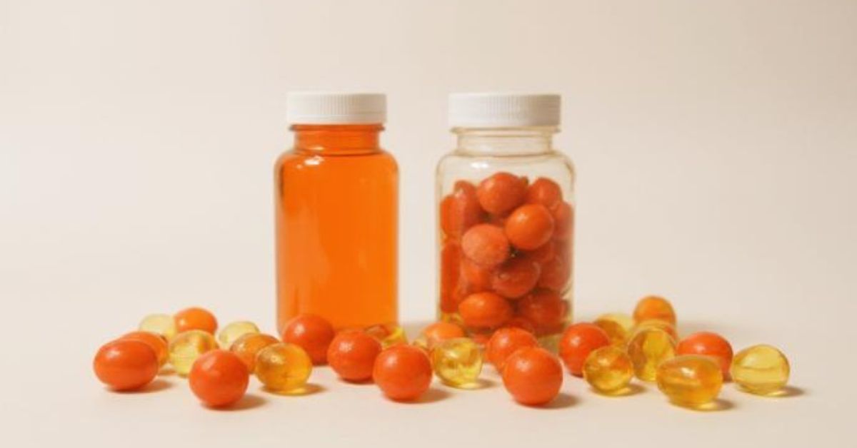 CBD Gummies vs CBD Capsules